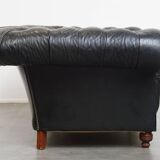 Canapé Chesterfield 2,5 places en cuir de vache noir de style anglais classique
