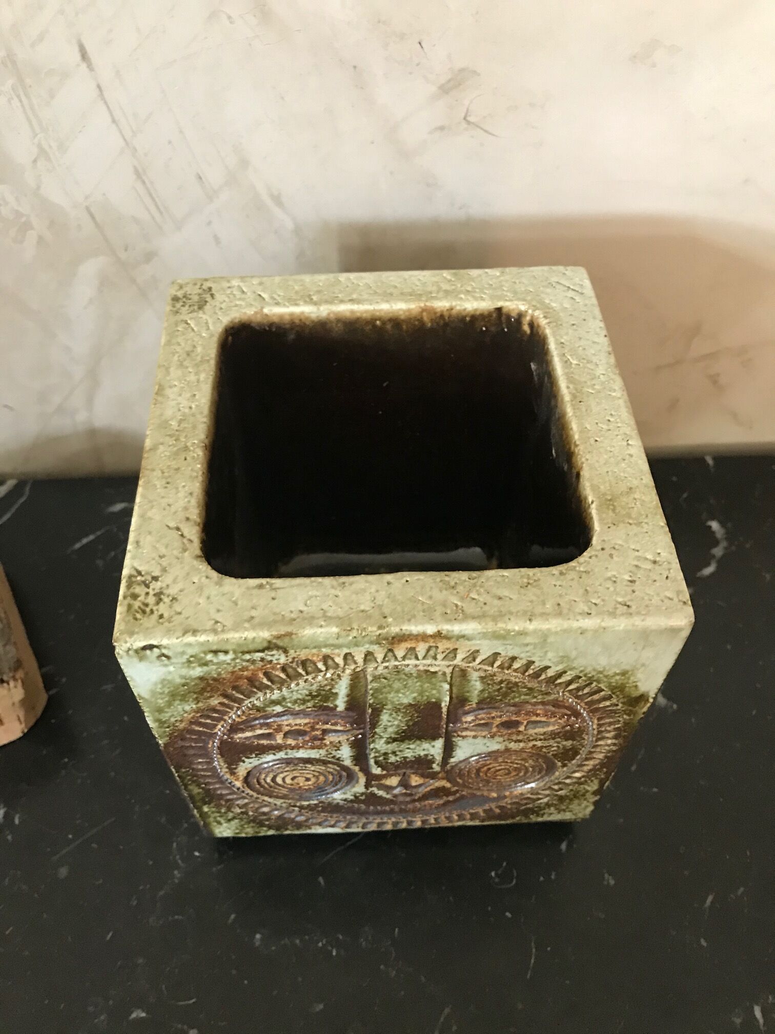 Pot à tabac Roger Capron