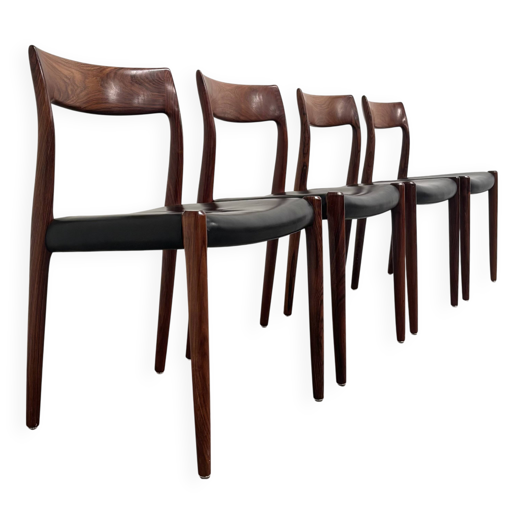 Set of 4 Møller 77 dining chairs, Denmark 1960s