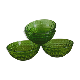 Set of 4 vintage bowls in chiseled glass