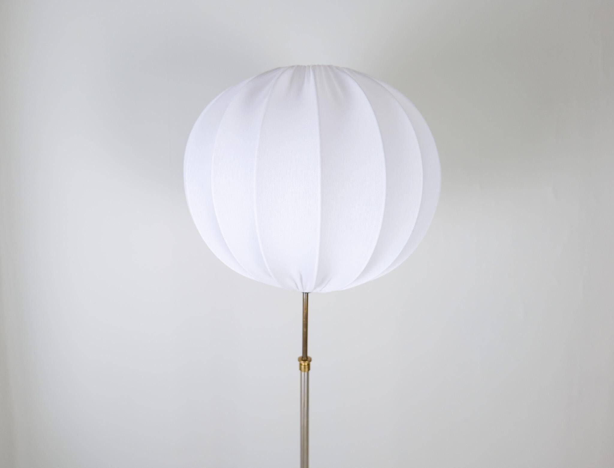 Art Deco Floor Lamp in Brass with Blackened Wood, 1940s