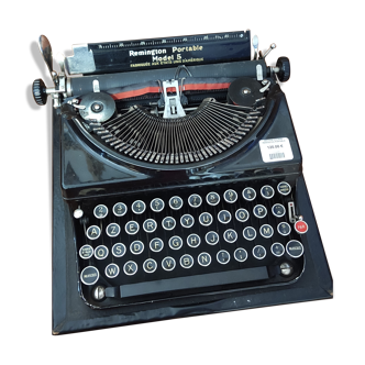 Portable remington typewriter model 5