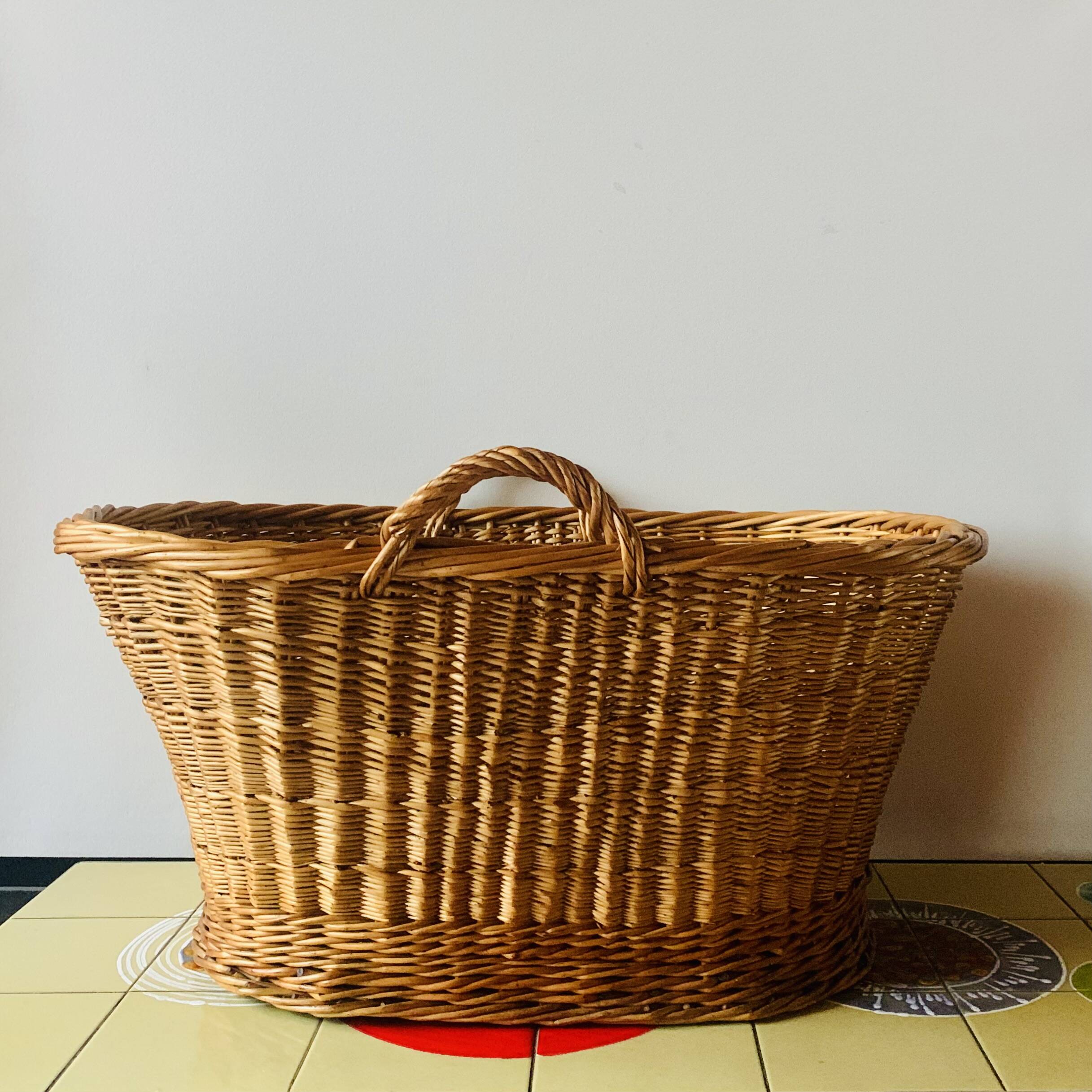 Large vintage wicker basket