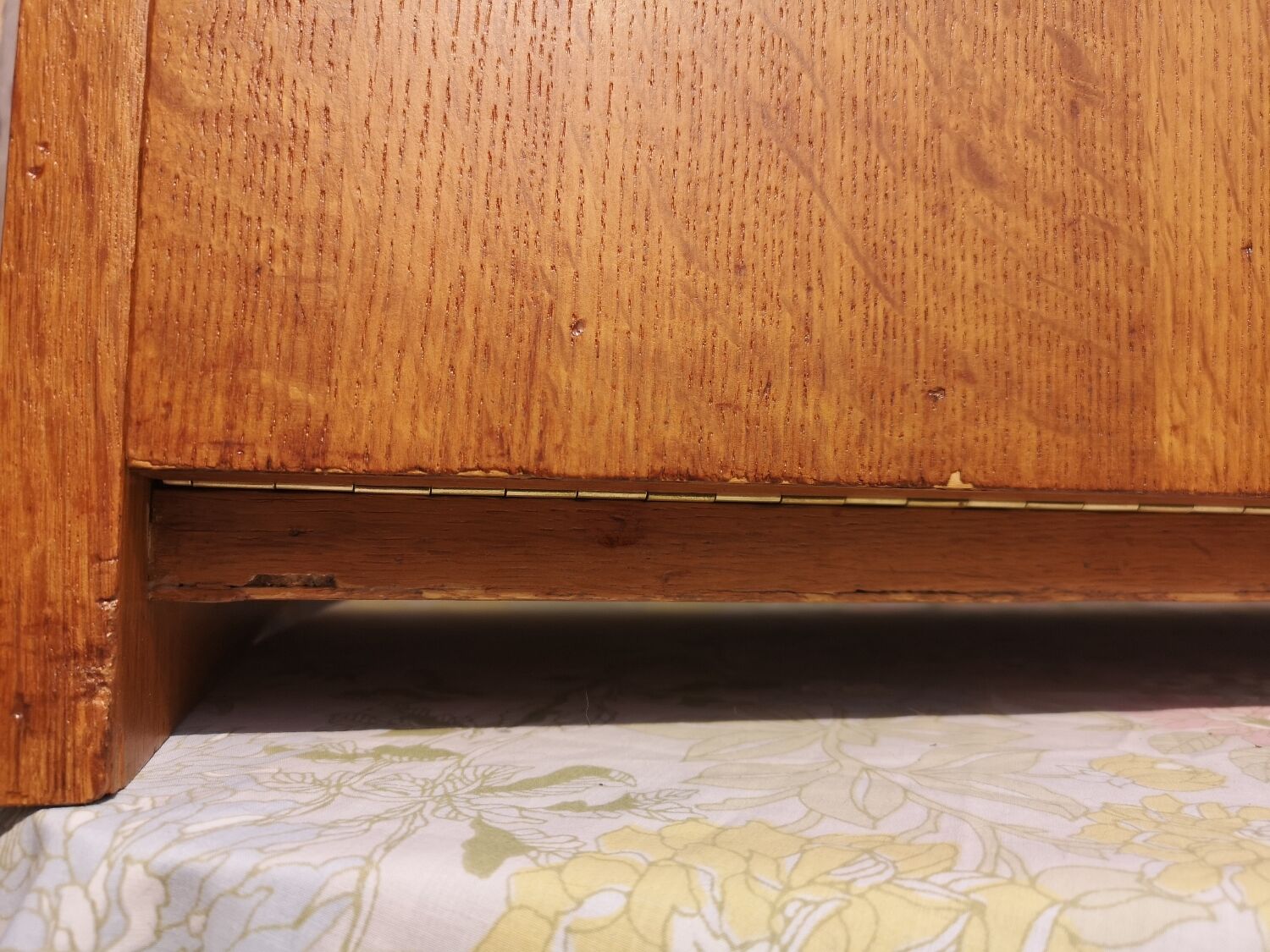 Vintage SAM hanging desk