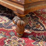 Showcase in walnut Louis XVI Style