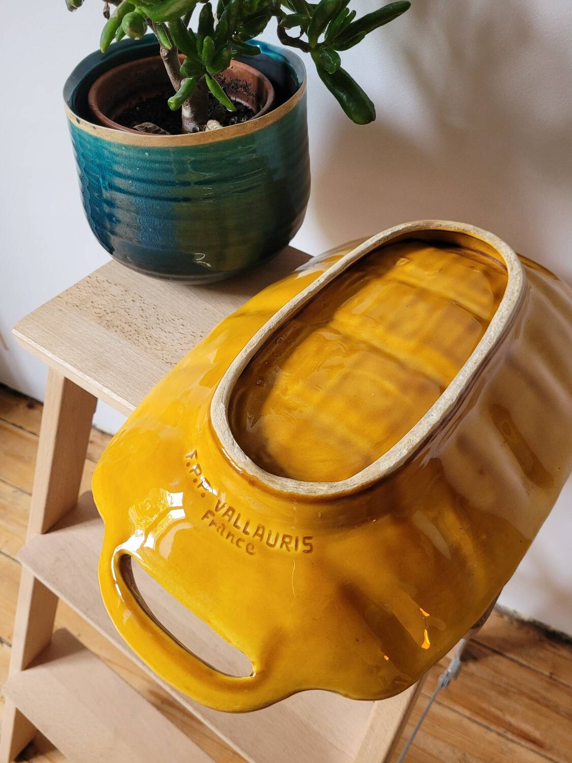 Vallauris fruit dish / bowl