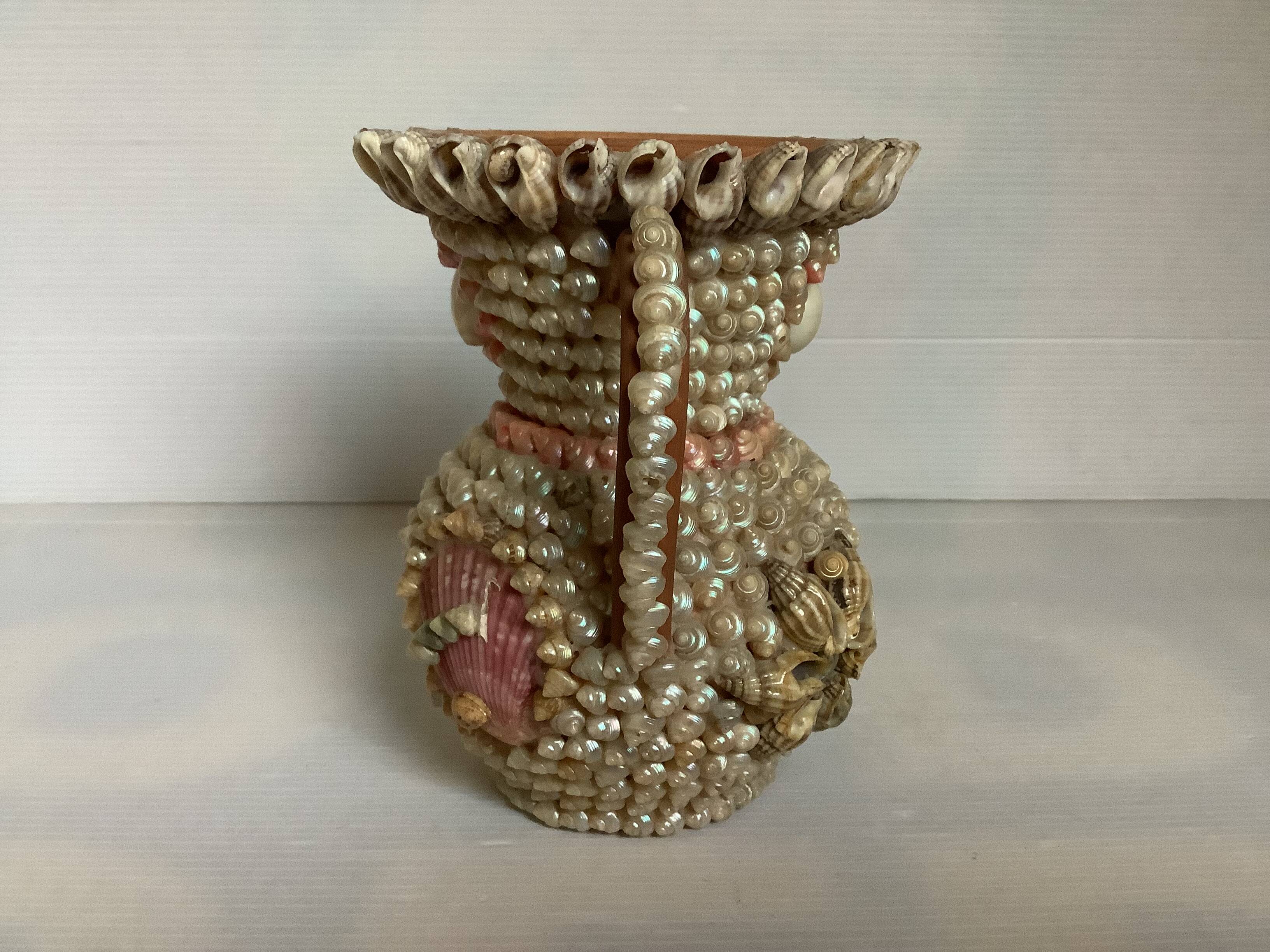 Shell vase folk art