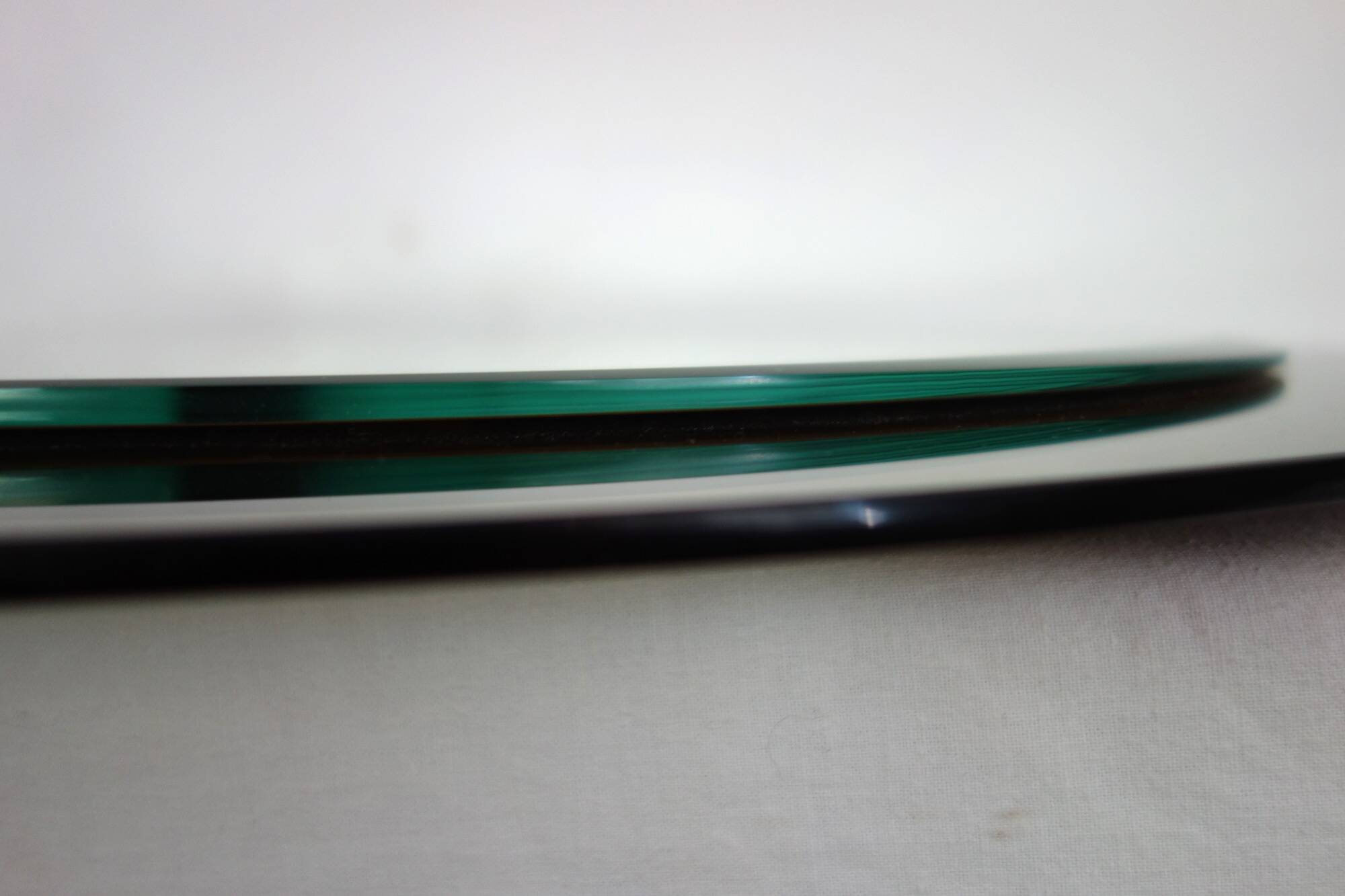 Beveled oval mirror by Lupi Cristal Luxor, Italy, 1970s