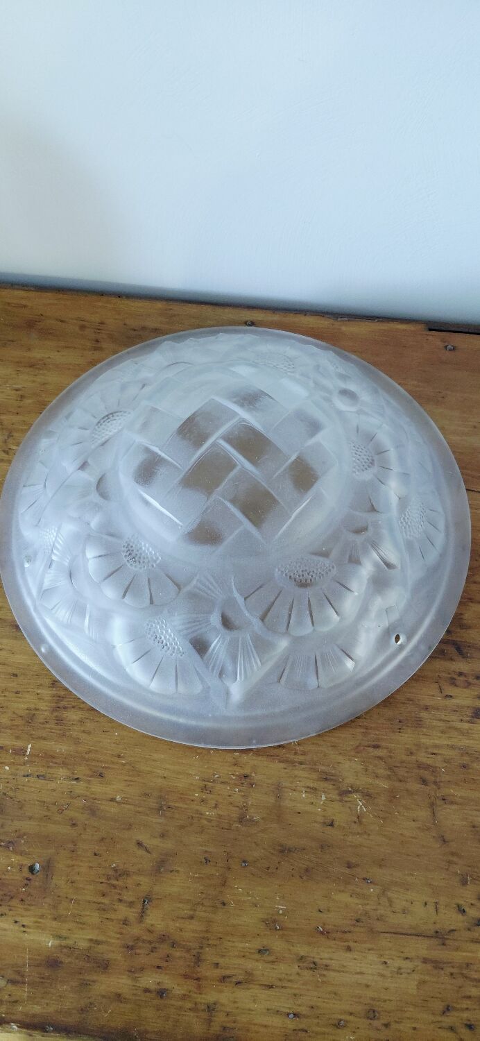 Set for Art Deco chandelier (1 cup, 3 globes)