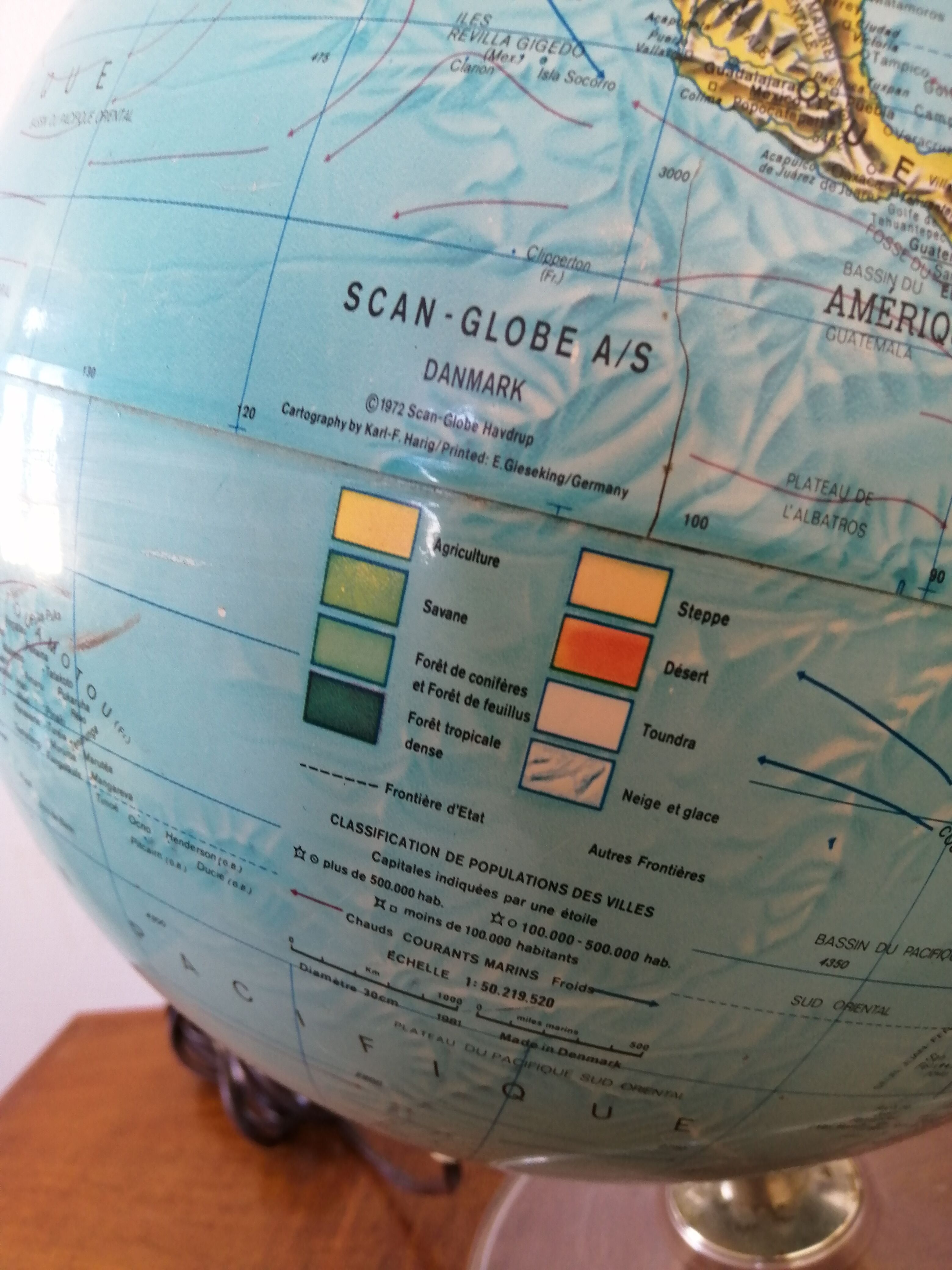 Luminous terrestrial globe scan globe Denmark 1972