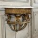 Console en bois sculpté de style Louis XVI vers 1900