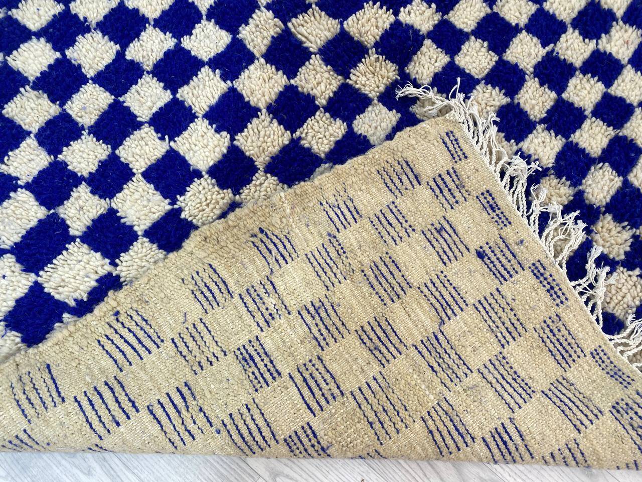 Handmade Moroccan Berber rug 300 x 170 CM