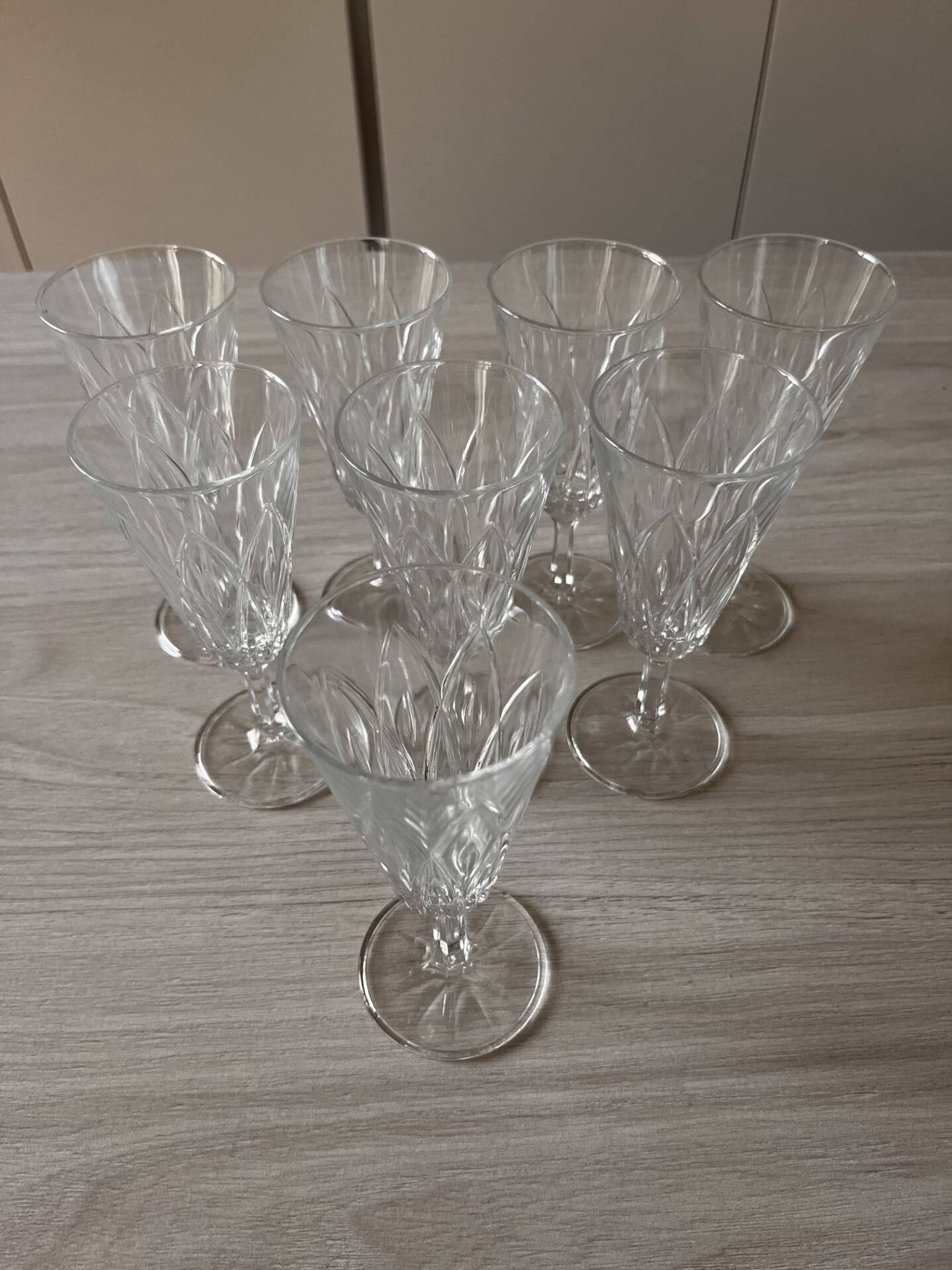Set of 8 champagne flutes
