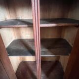 Small cabinet with 2 doors