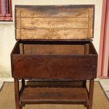 Meuble ancien, coffre de rangement, égouttoir à vaisselle