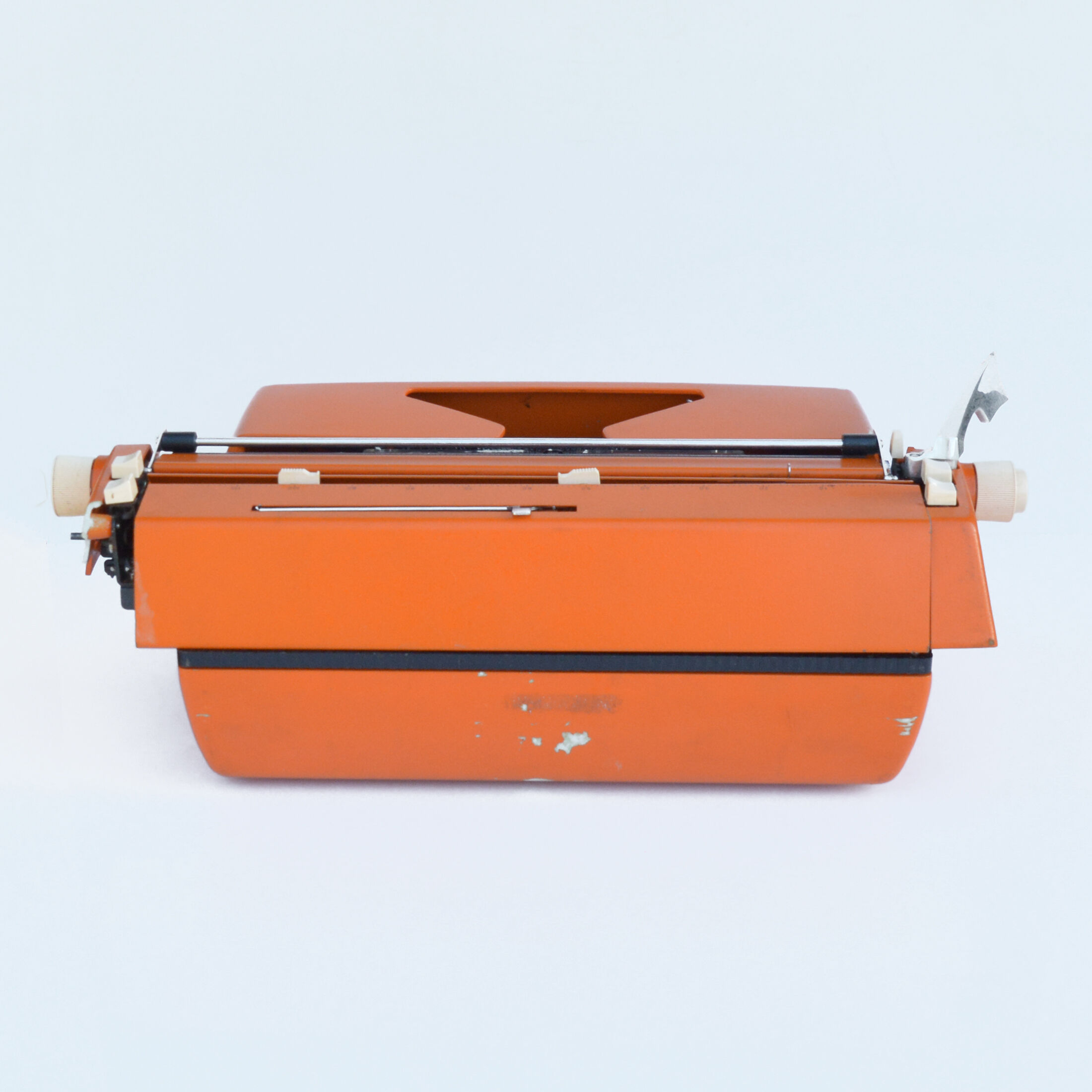 Typewriter Consul 2224 Czechoslovakia 1972