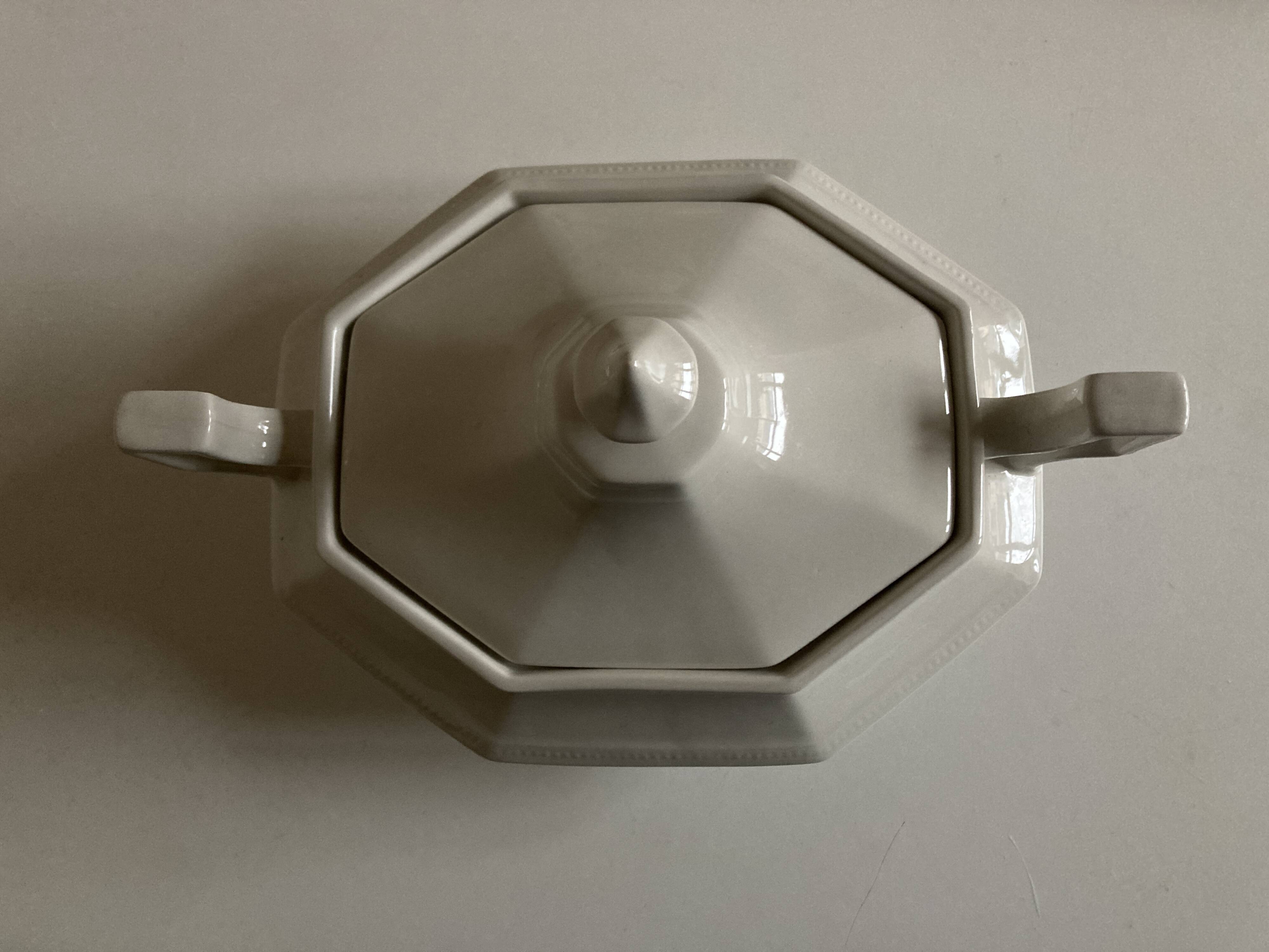 Neo Classic Greek Revival Octagonal Beaded English Earthenware Centerpiece