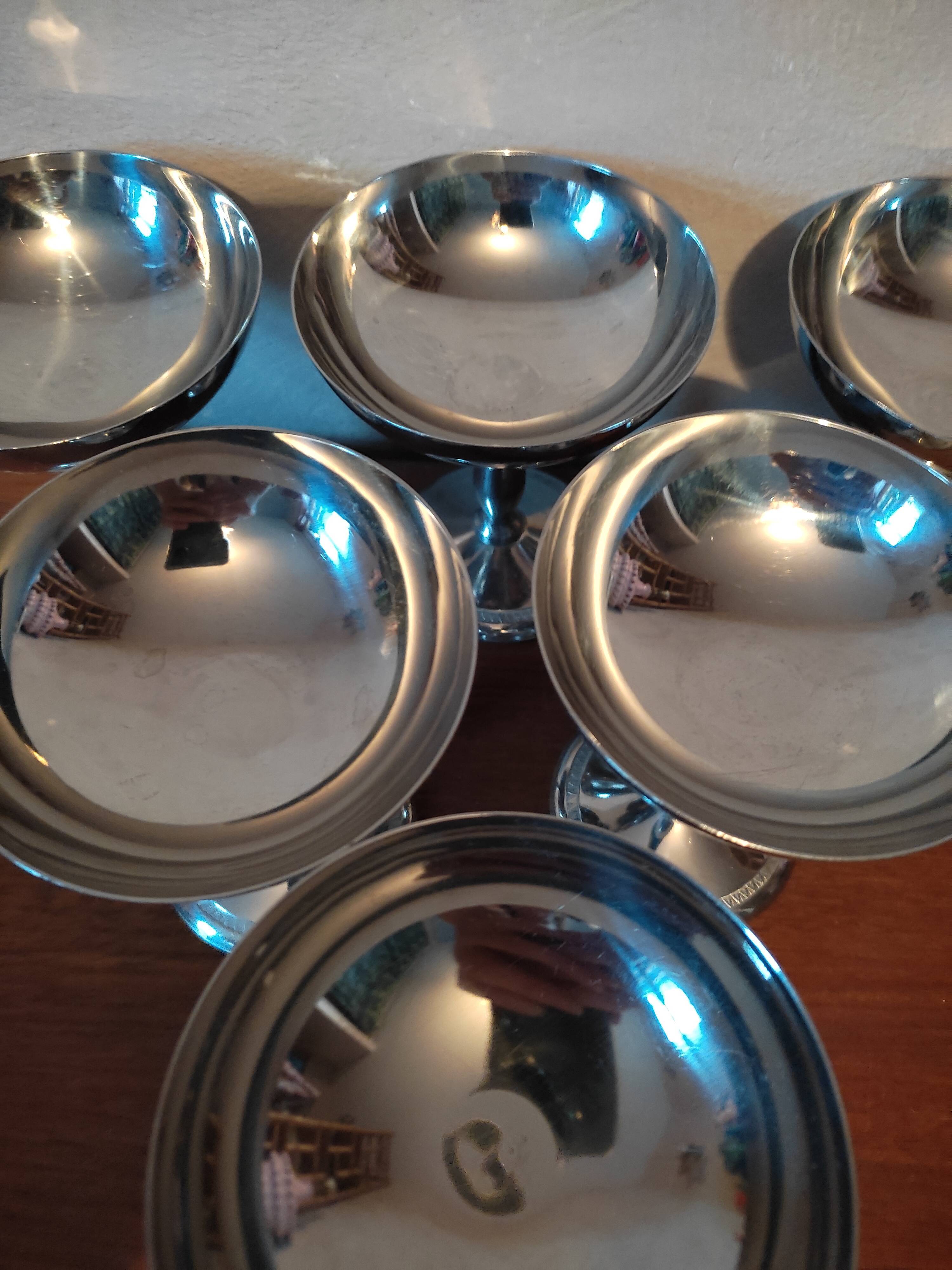 6 stainless steel standing dessert cups