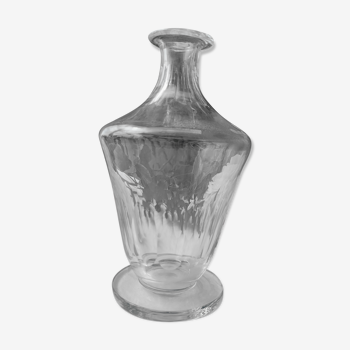 Chiseled glass decanter