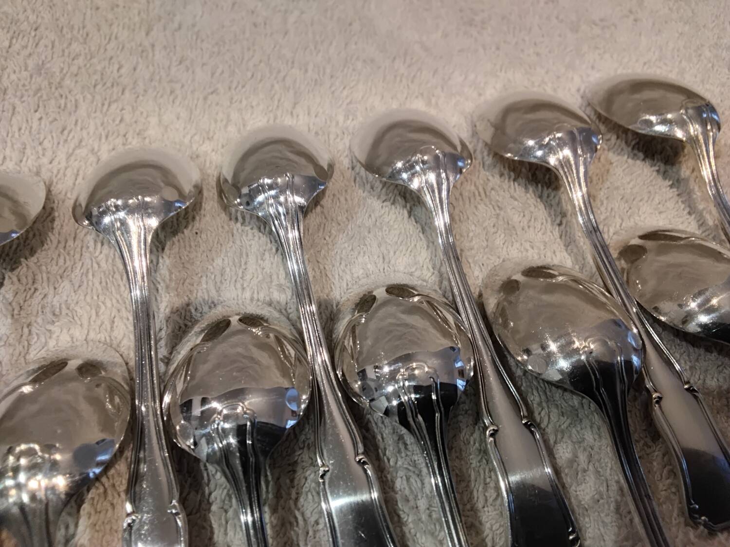 12 silver-plated metal mocha spoons, Ercuis Valencay silversmith, 10cm
