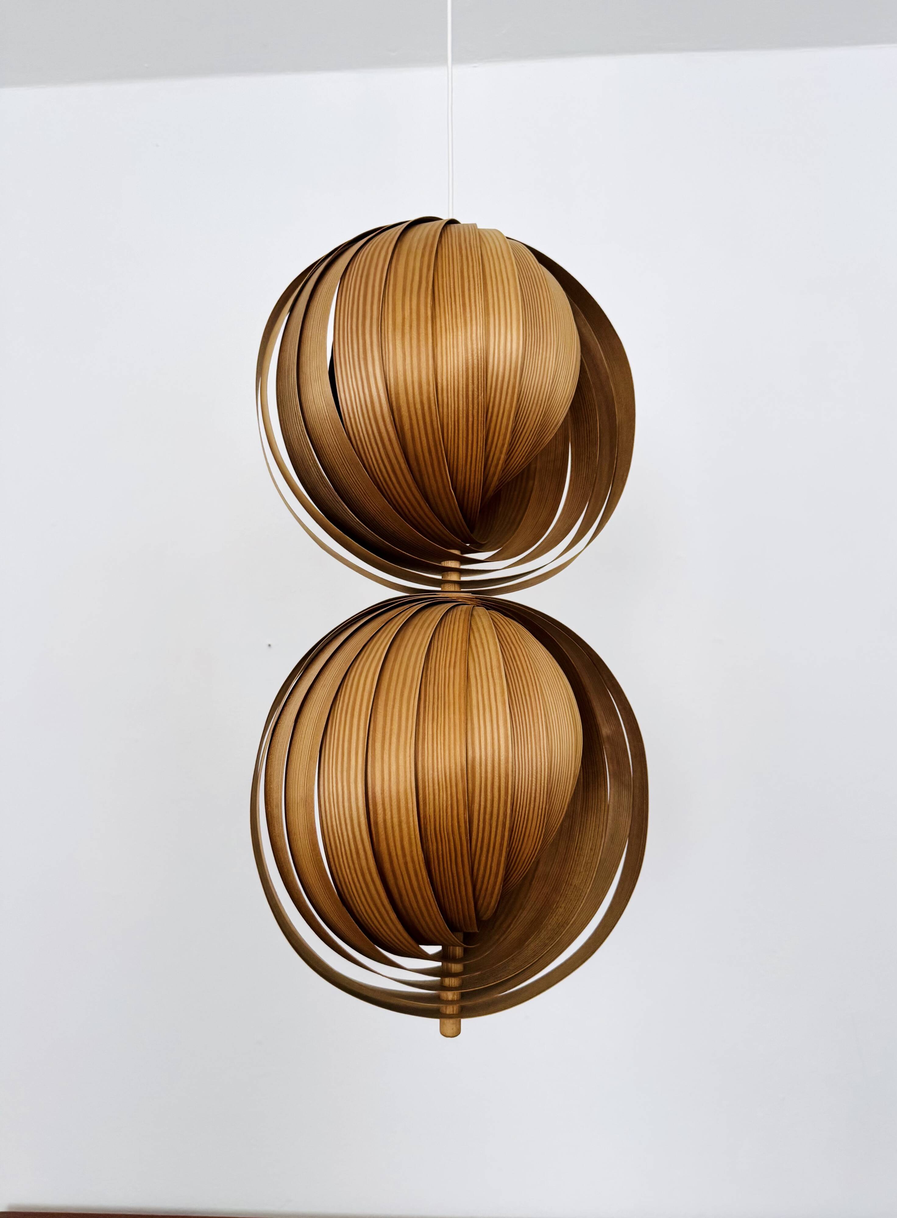 Wooden Double Moon Pendant Lamp