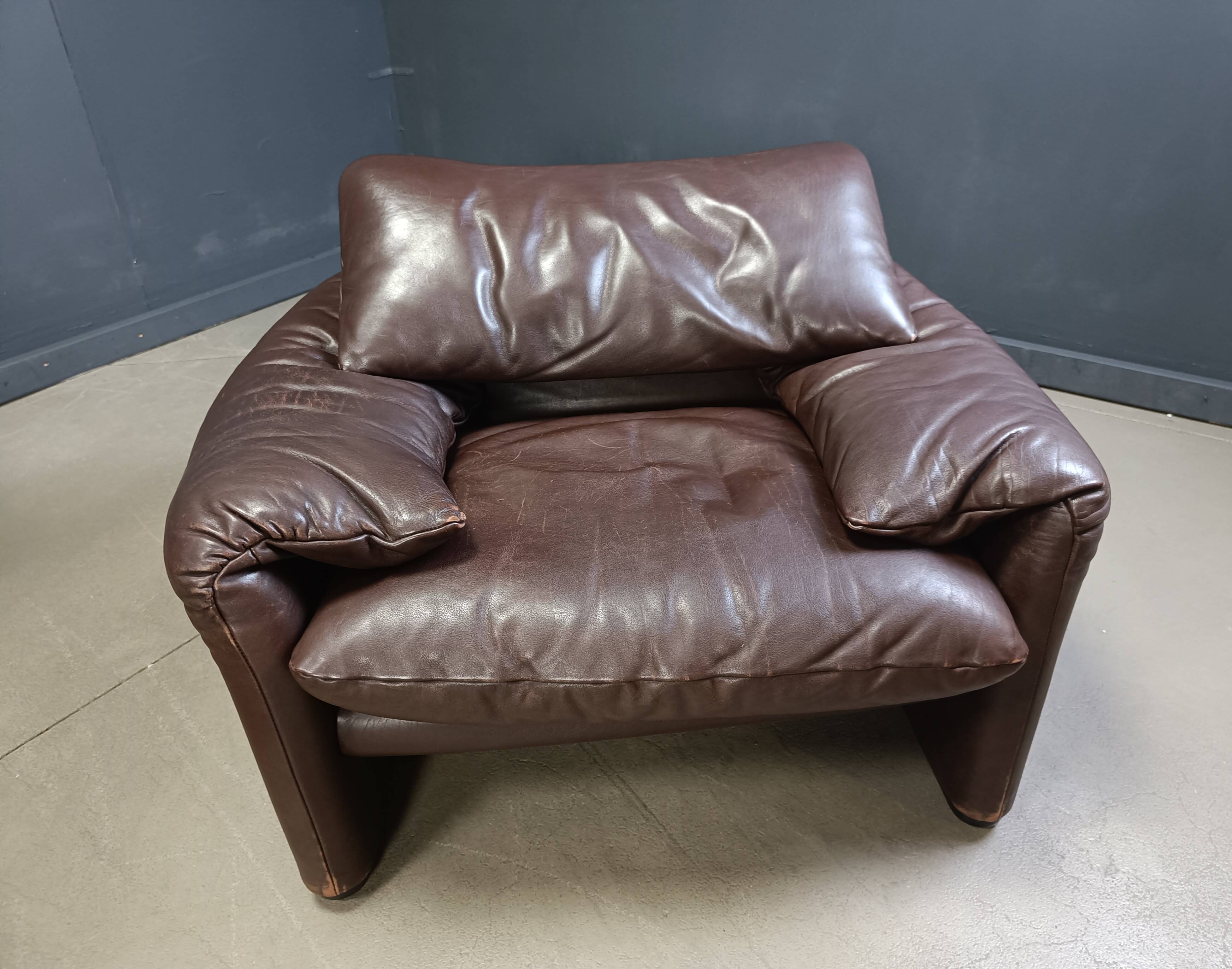 Ensemble de canapés Maralunga en cuir marron vintage, années 1970