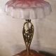 Lampe 1920 bronze abat-jour en verre teinté rose & gravé à l'acide art nouveau 63x30