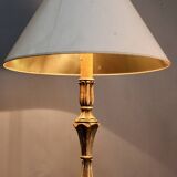 Floor lamp with wooden base