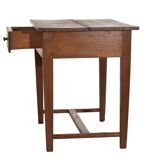 Table rustique en merisier avec tiroir du 19eme