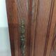 Paire d'anciennes portes en bois chêne sculpté