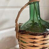 Wicker demijohn