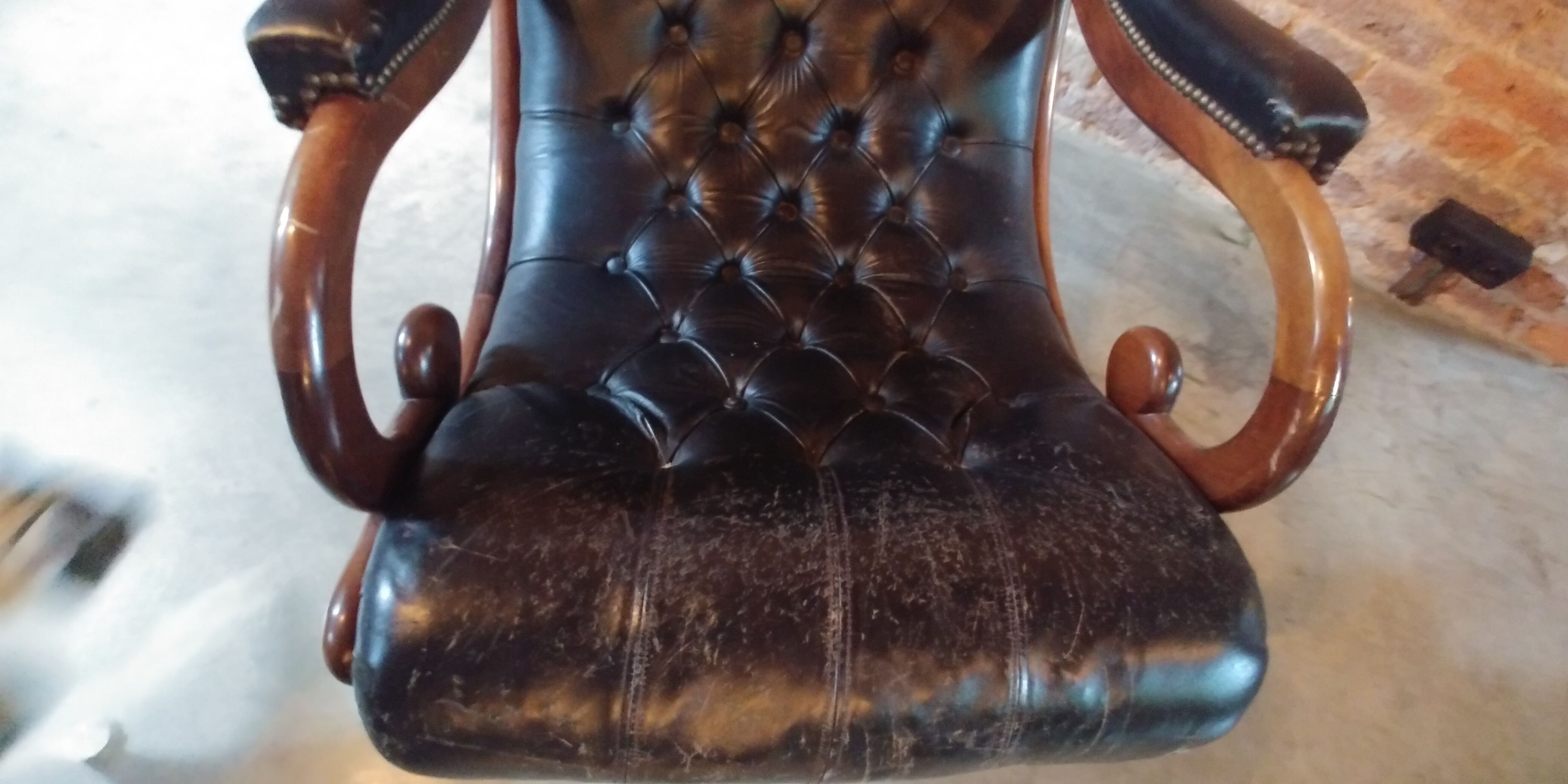 Chesterfield Victoria