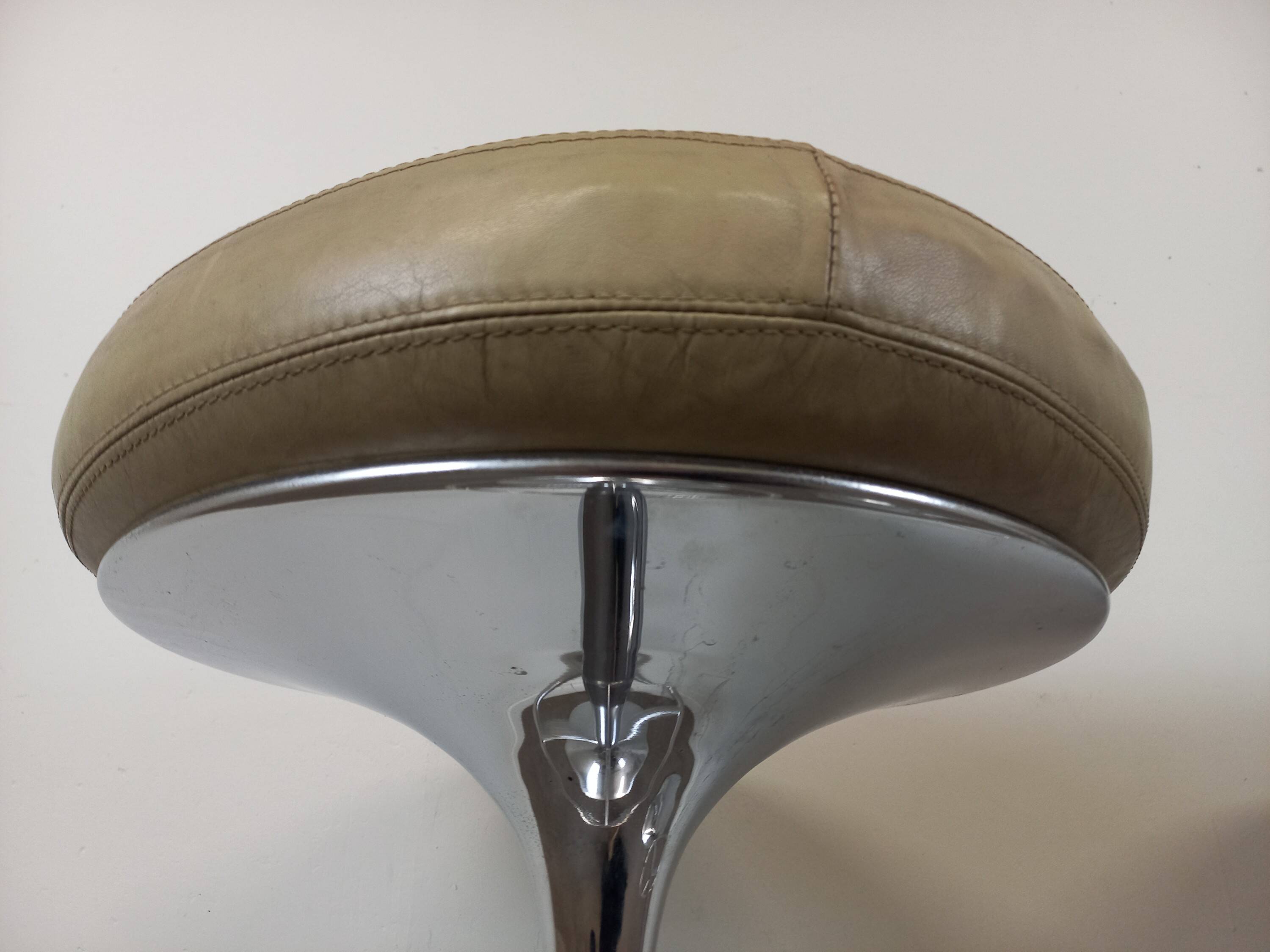 Paire de tabourets de bar Borge Johansson