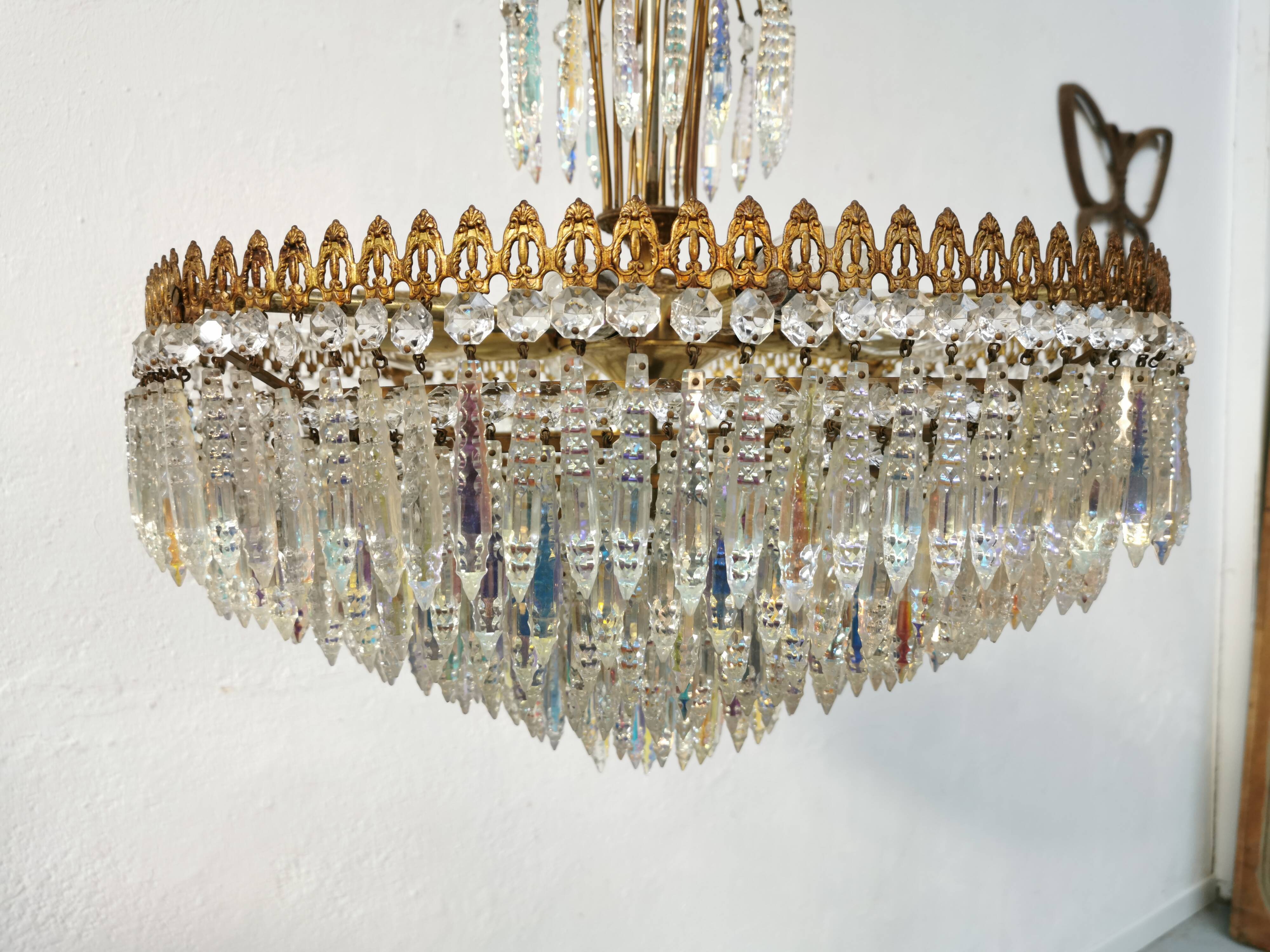 Vintage chandelier 8 lights and brass