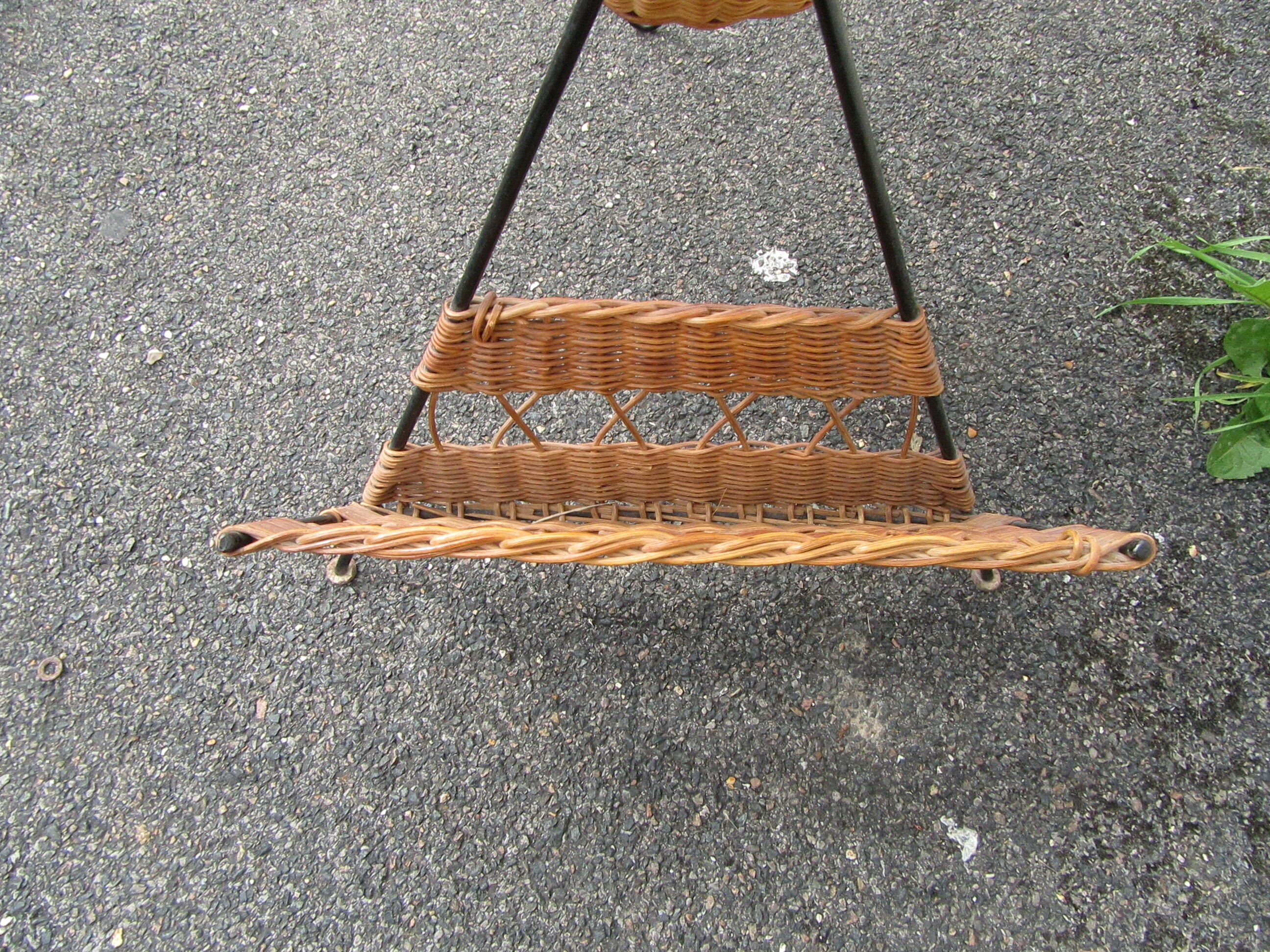 Panier à ouvrage en rotin