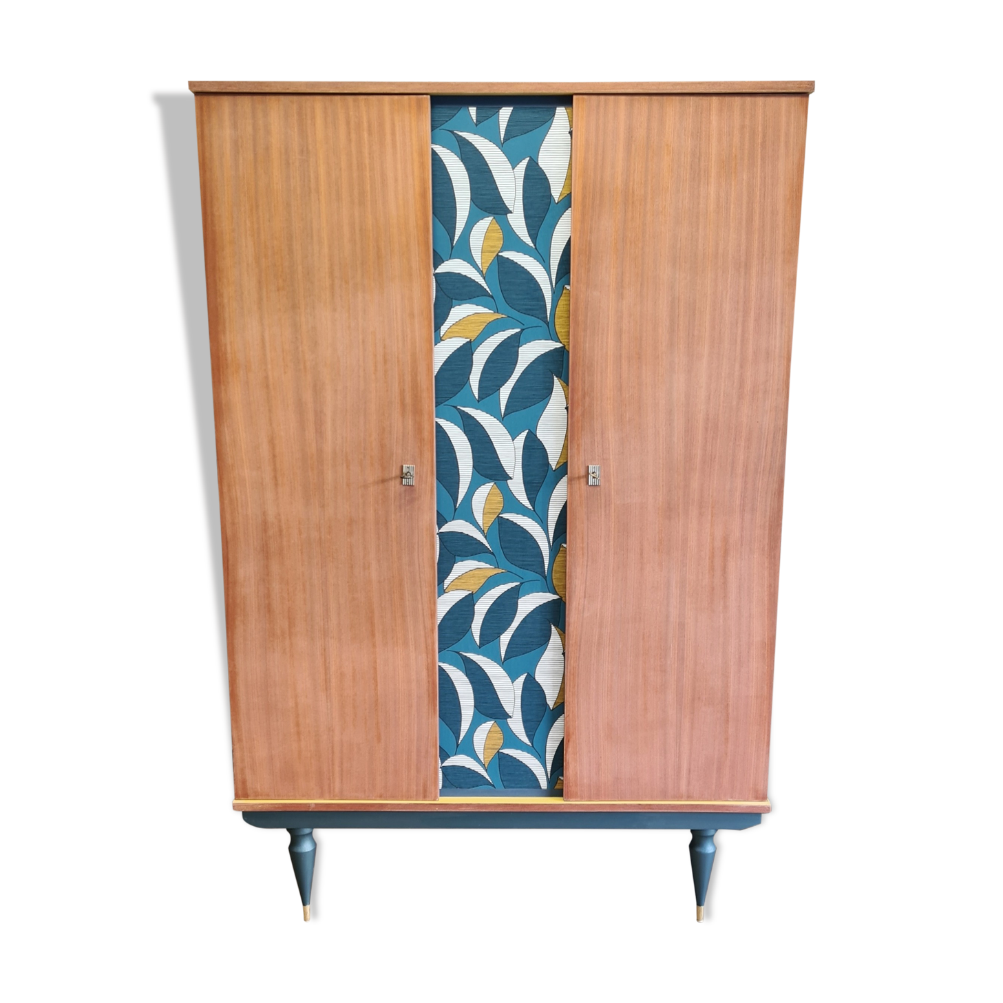 Vintage wardrobe revisited