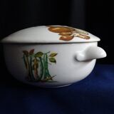 Legumier en porcelaine