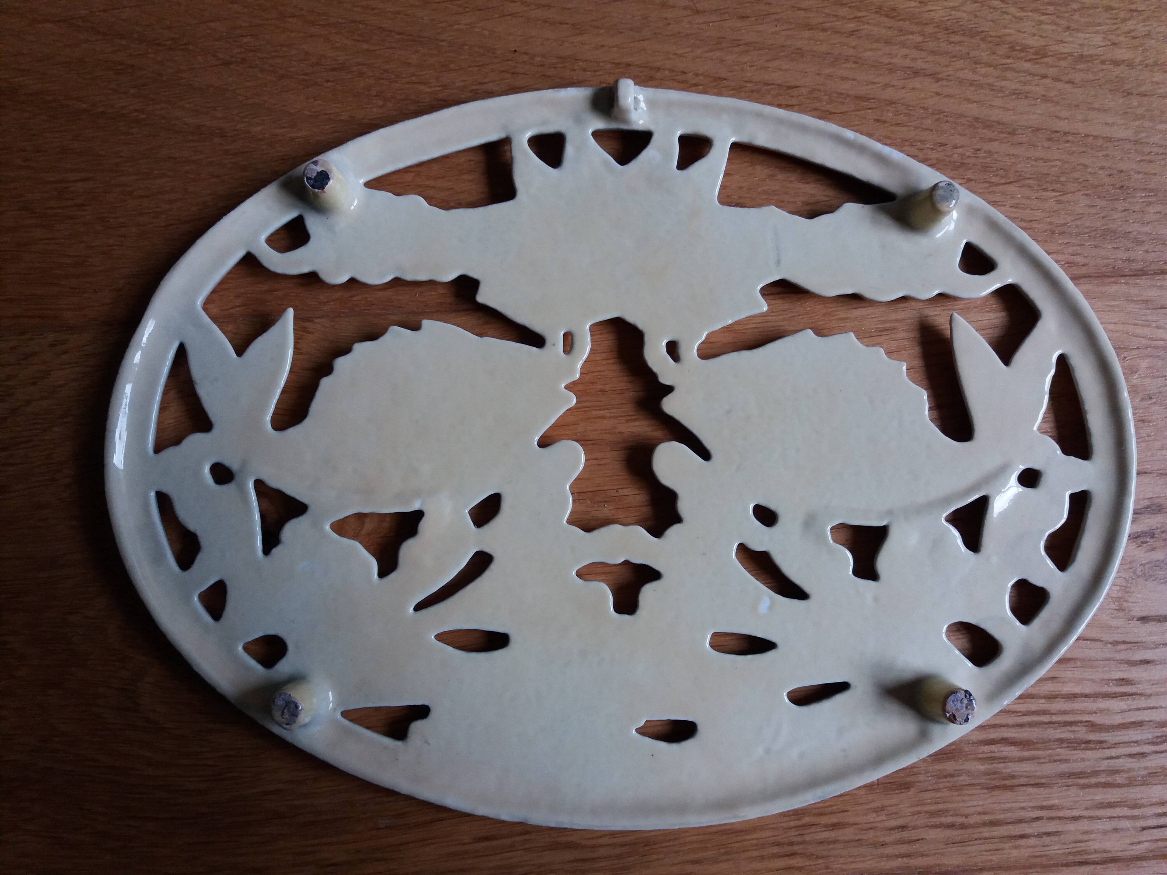 Cast iron fish trivet