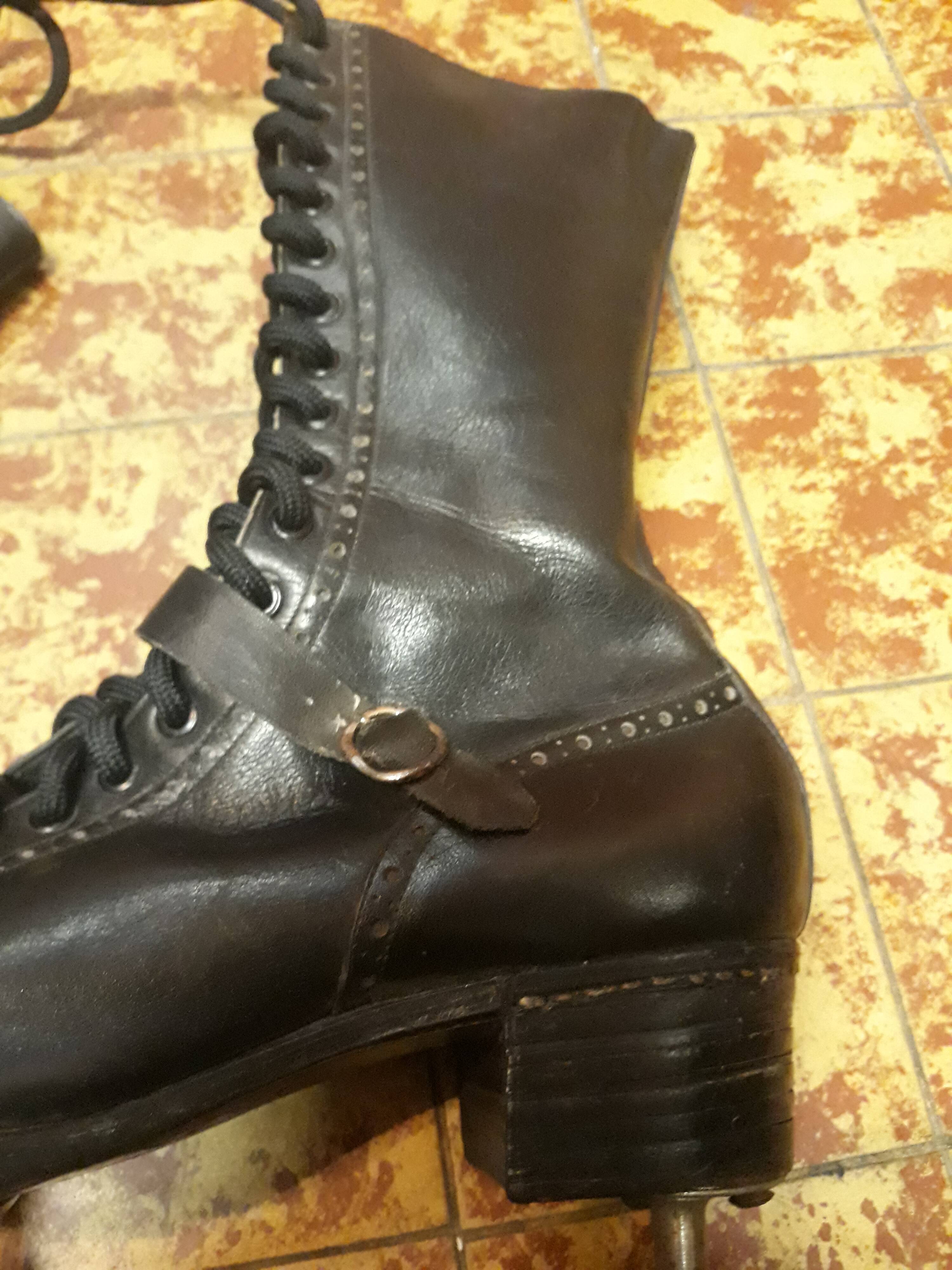 Old woman ice-skating pair beautiful time