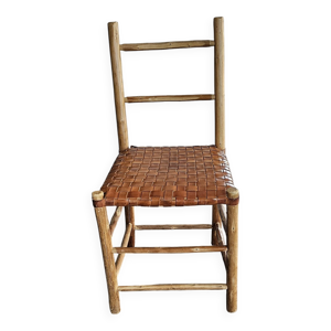 chaise en châtaigner,