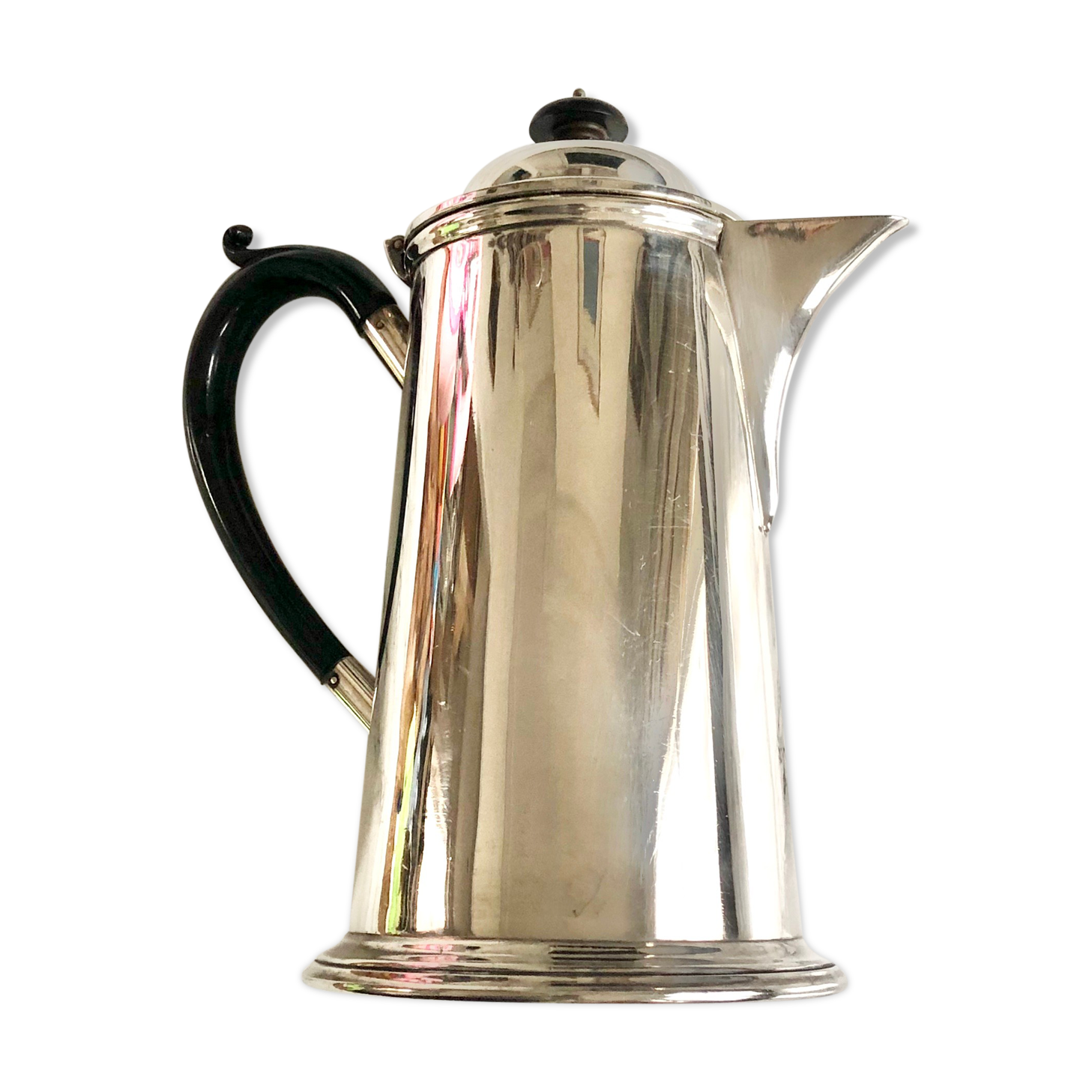 Former English silver metal coffee maker with uniplat decoration
