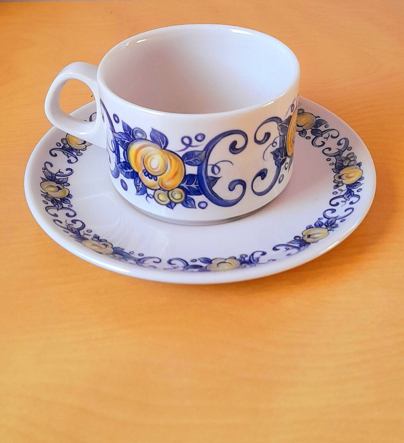Cadiz Villeroy and Boch service