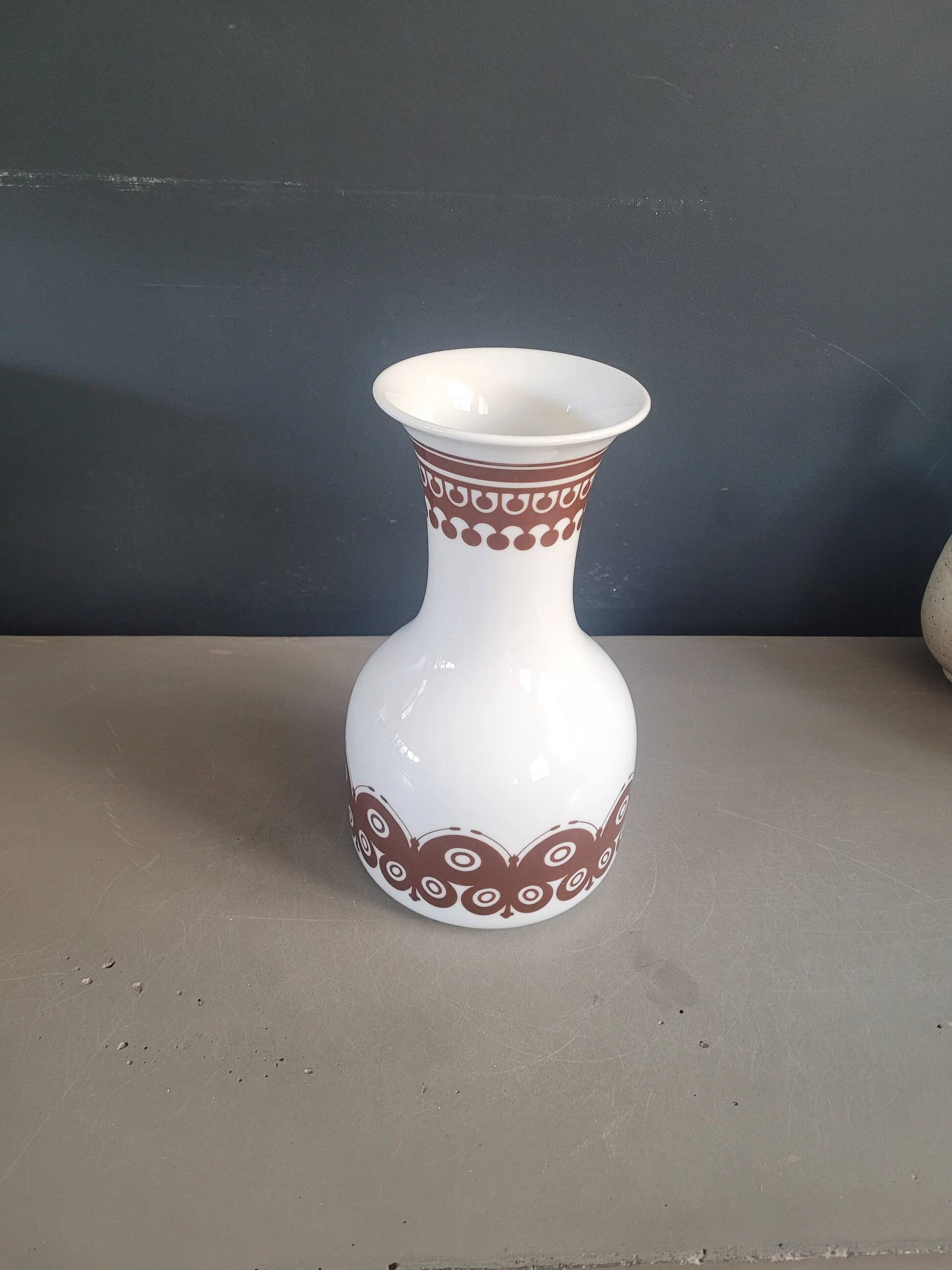 Vintage porcelain vase Heinrich