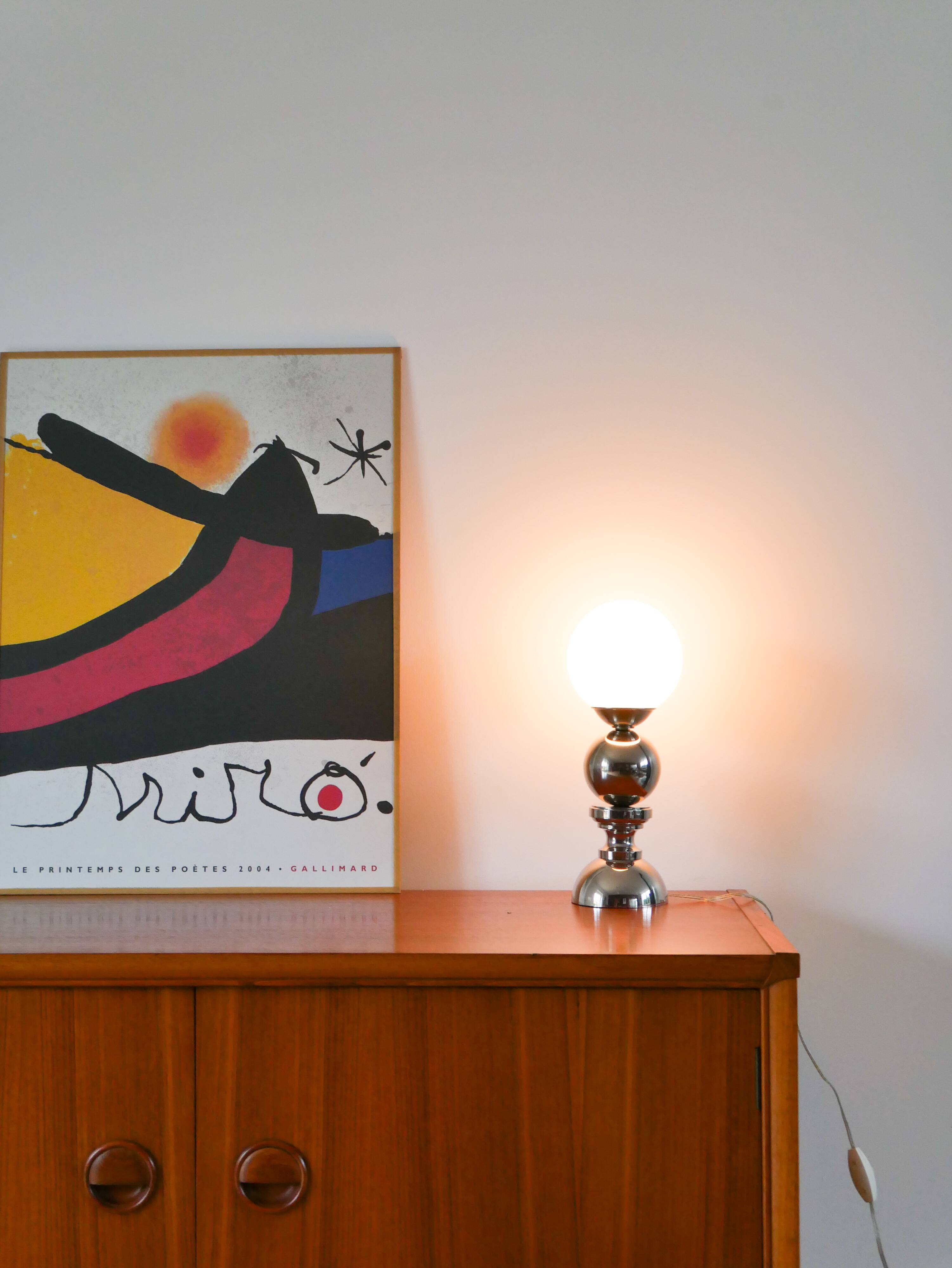 Chromed metal lamp and opaline globe, Space Age Design, 1970