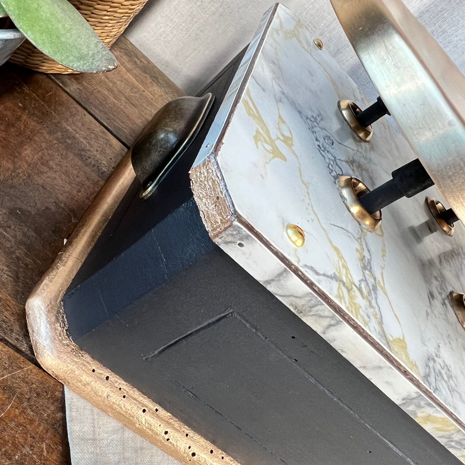 Old grocer's scale restored