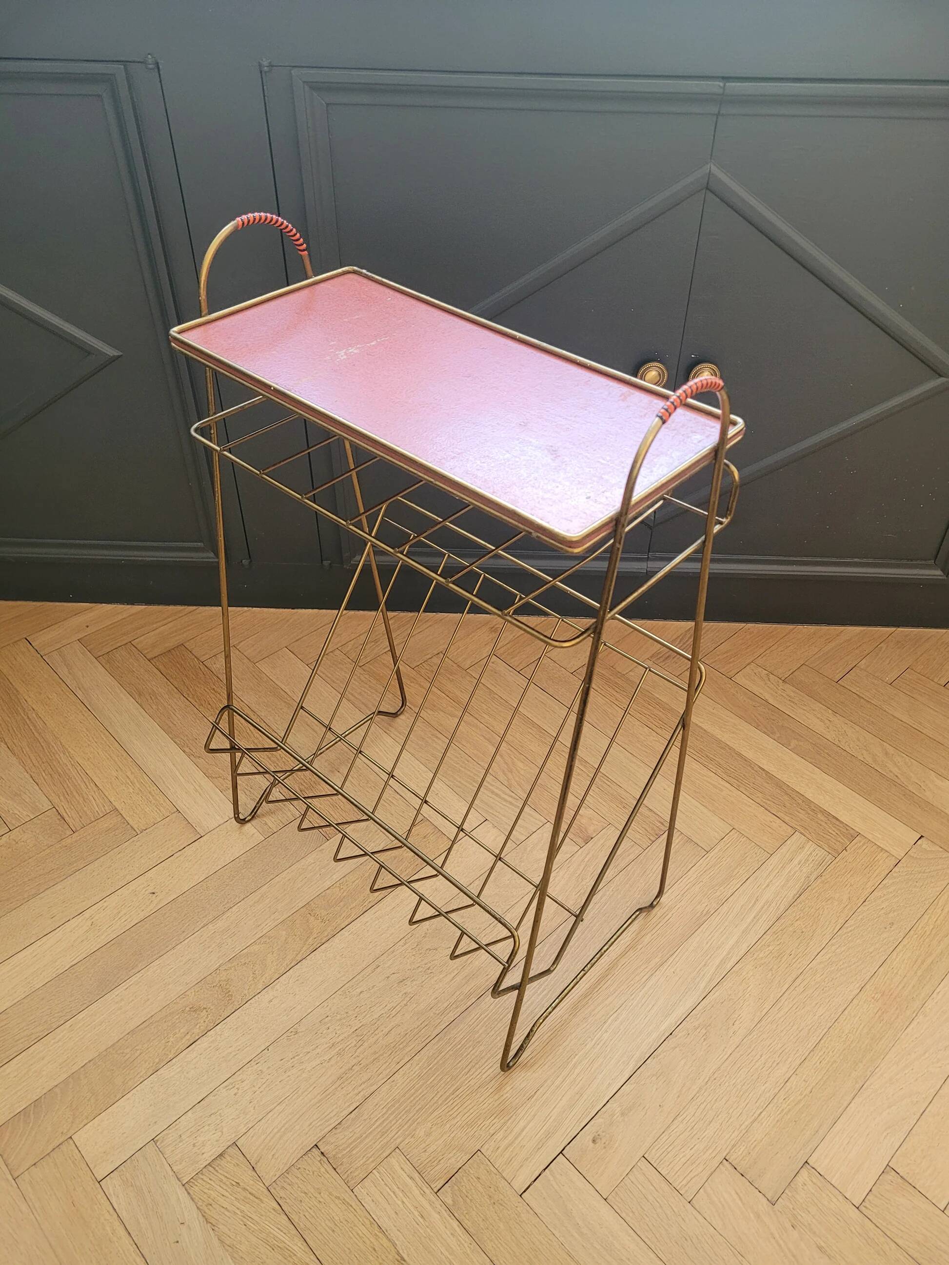Vintage brass wire side table-magazine rack