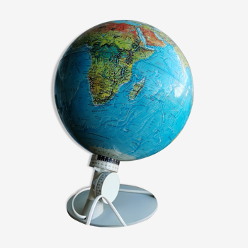 Globe terrestre lumineux vintage