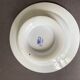Assiette sur piédouche en faïence bleue et blanche Creil & Montereau, service "Japon", XIXème siècle