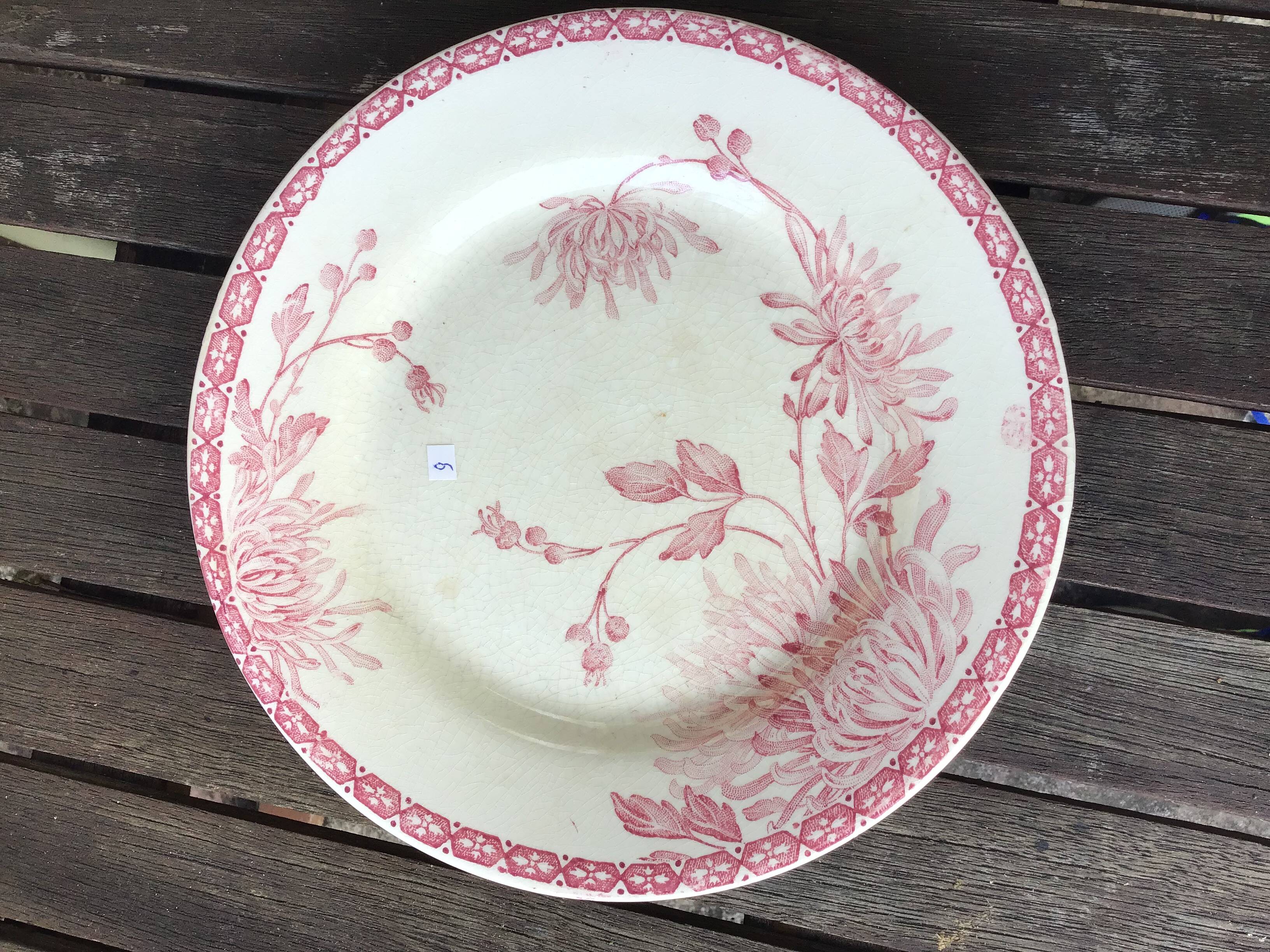 Assiettes à dessert « Turenne » de Creil et Montereau