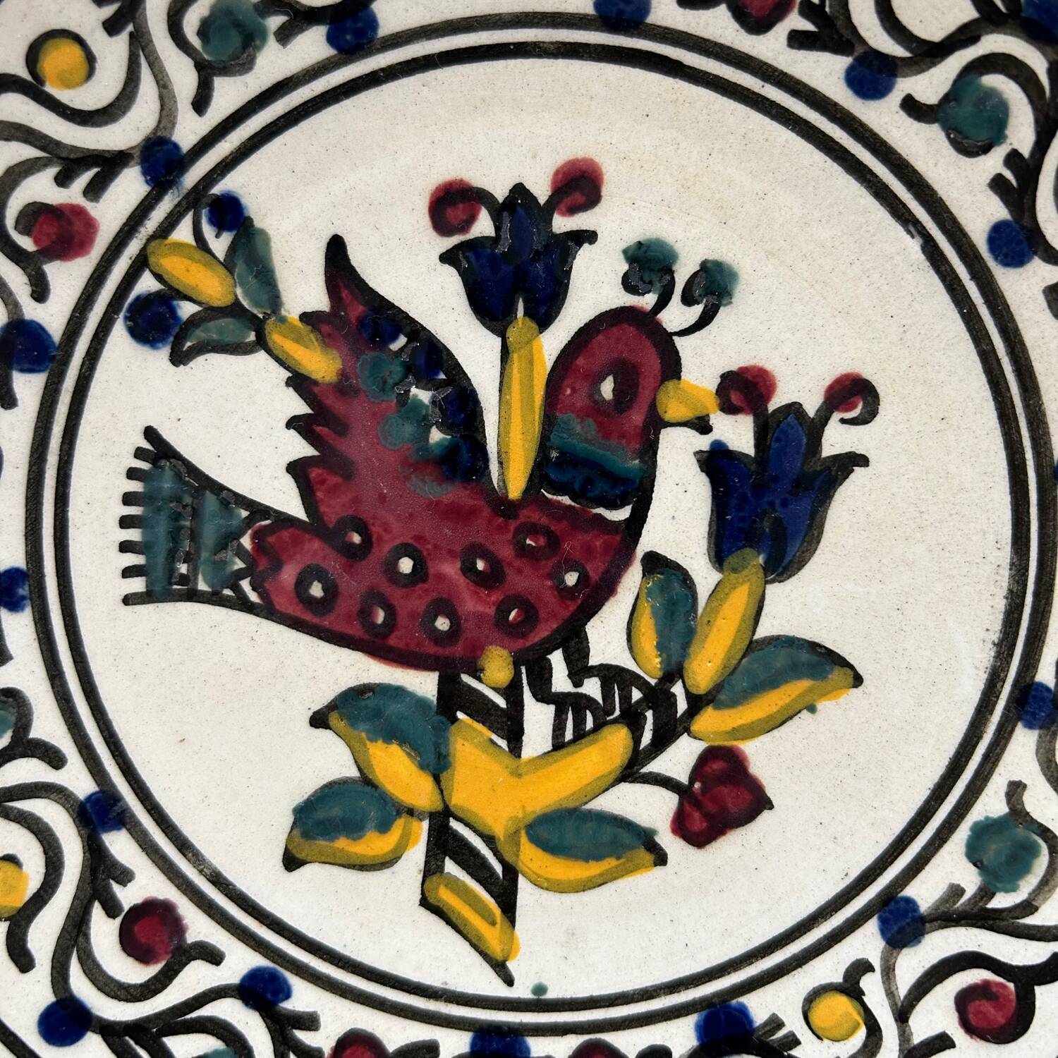 Pair of bird decorated dishes